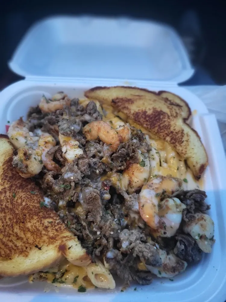 Steak and Shrimp Pasta