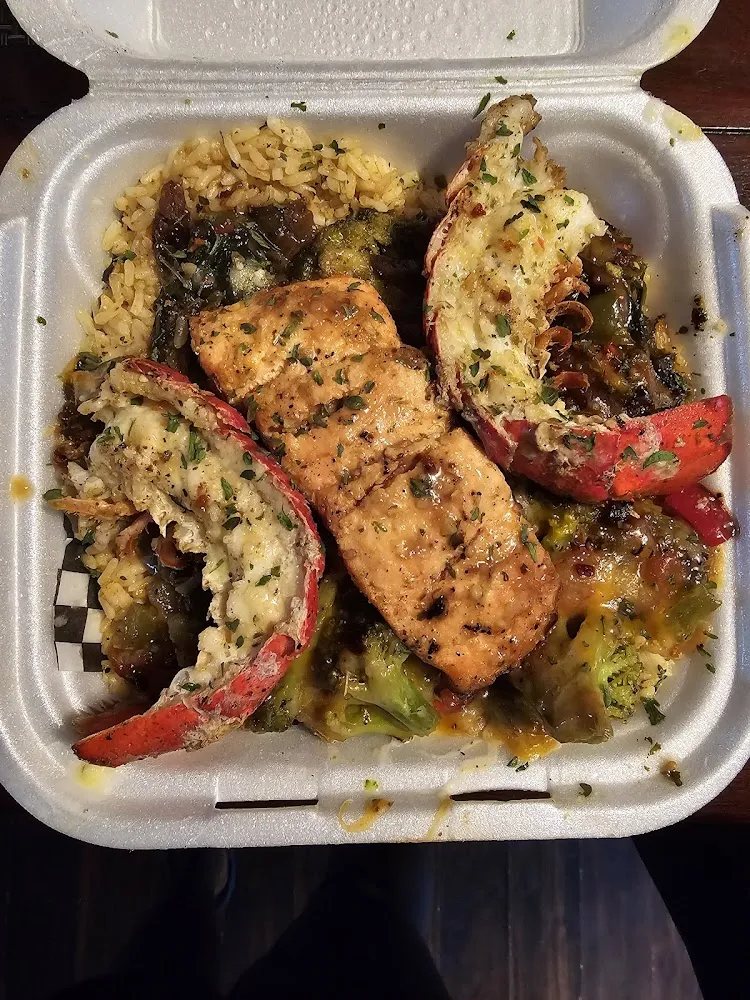 Tasty Bowl w Lobster